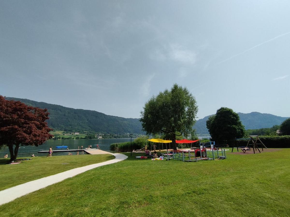 Mooki Beach Apartment Bodensdorf Eksteriør bilde