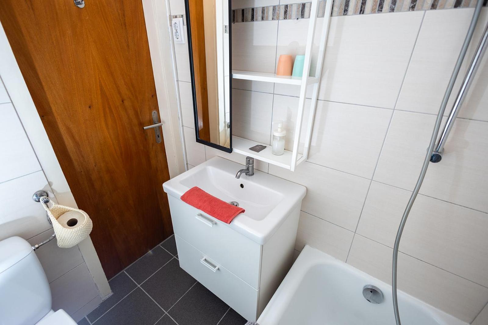 Mooki Beach Apartment Bodensdorf Eksteriør bilde